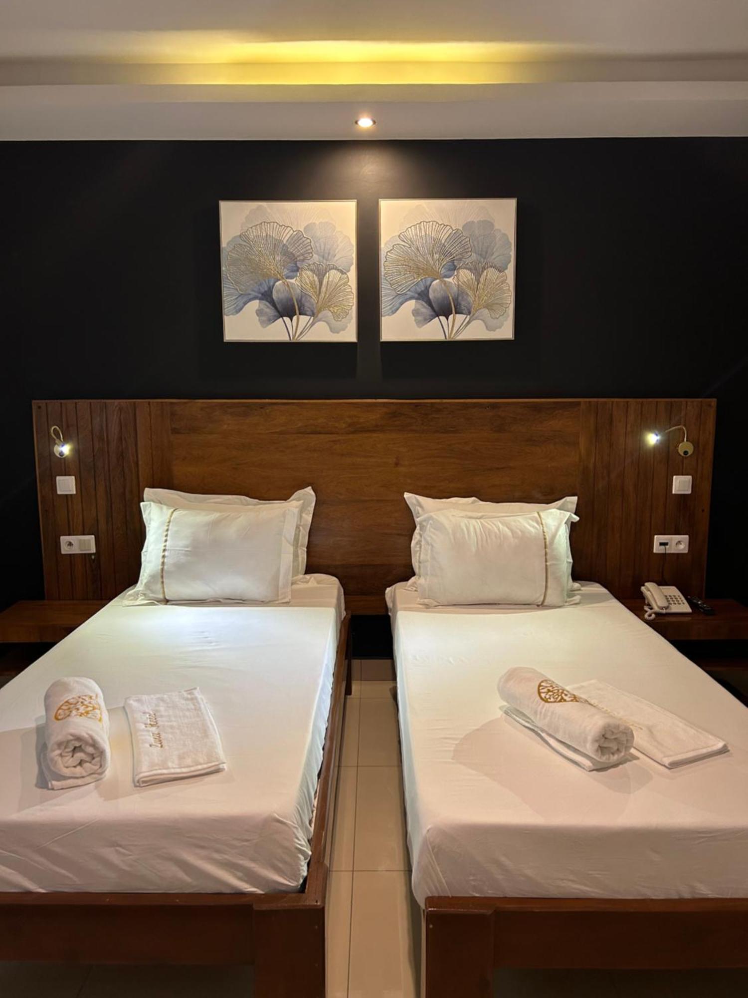 Zara Hotel Ανταναναρίβο Εξωτερικό φωτογραφία
