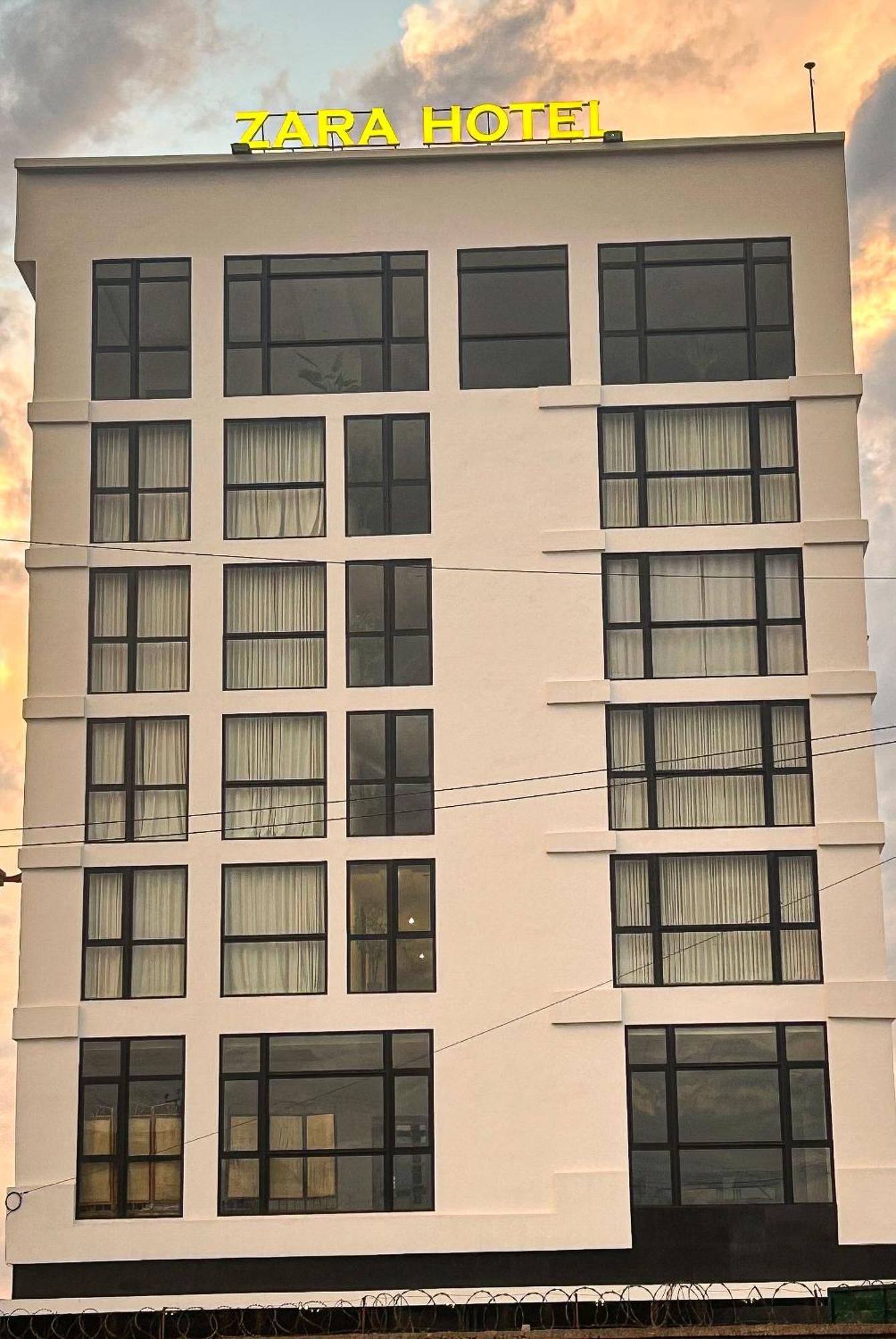 Zara Hotel Ανταναναρίβο Εξωτερικό φωτογραφία