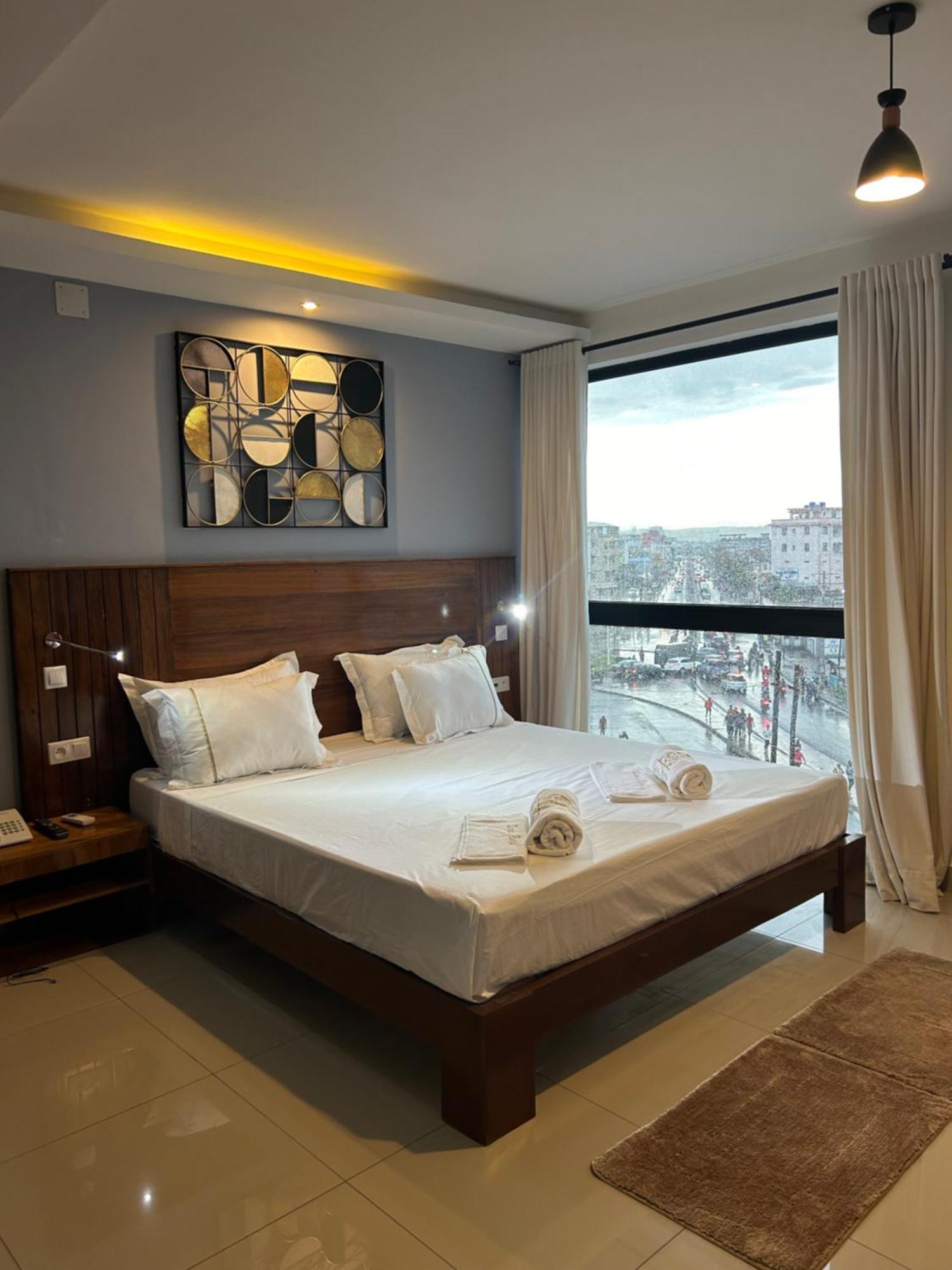 Zara Hotel Ανταναναρίβο Εξωτερικό φωτογραφία
